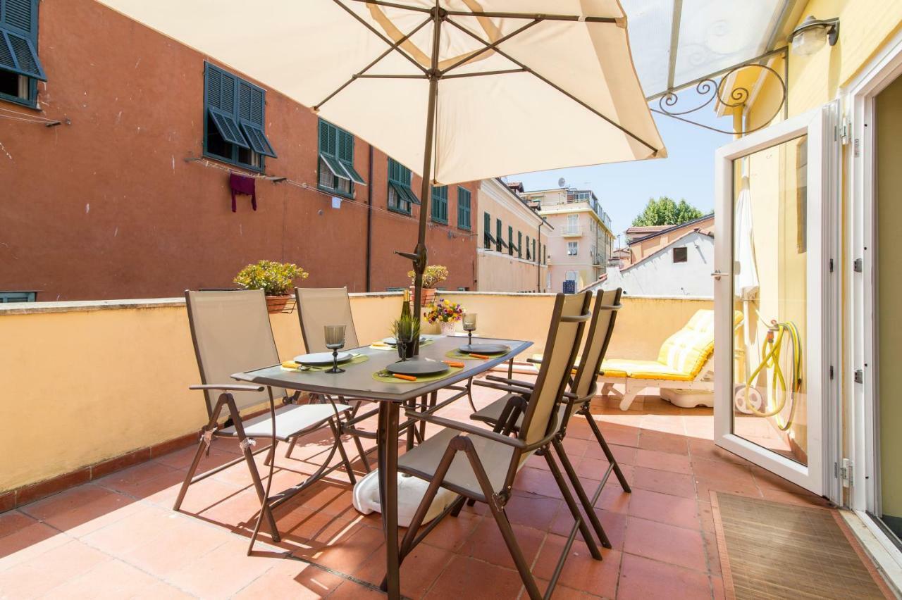 Apartment In The Heart Of Sanremo Exterior foto